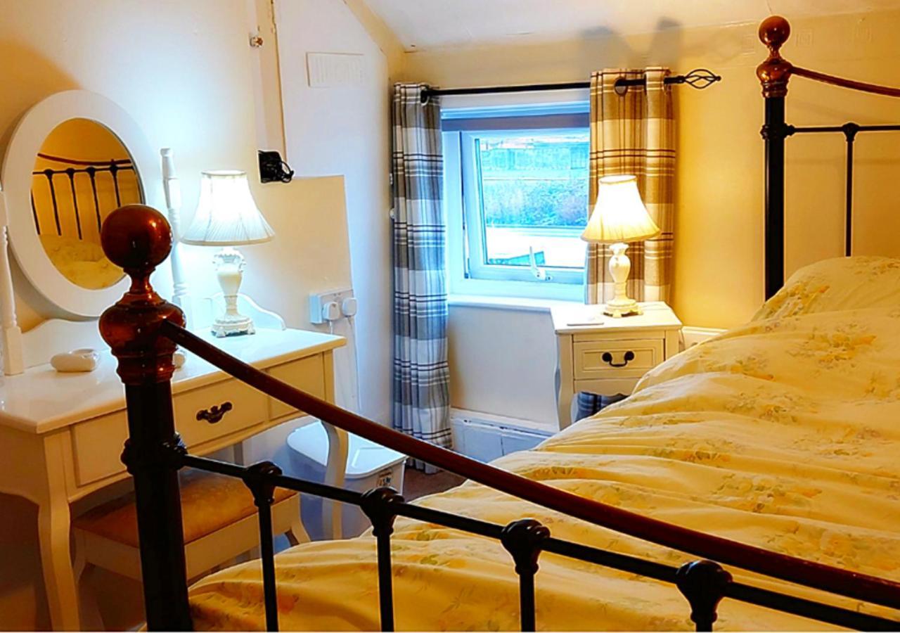 Casa vacanze Romantic Lakeside By The Beach! With Super Cosy Log Burner! The Perfect Escape To Your From By The Sea! So Relaxing - Won't Want To Leave! Pet Friendly! *